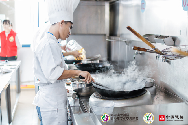 “粤.滋味”厨艺比赛-专业组选手厨艺展示风采 “粤.滋味”厨艺比赛-专业组选手厨艺展示风采